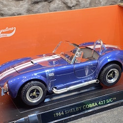 Skala 1/18 Shelby Cobra 427 S/C 1964' blue fr Lucky Diecast "Road Signature Collection"