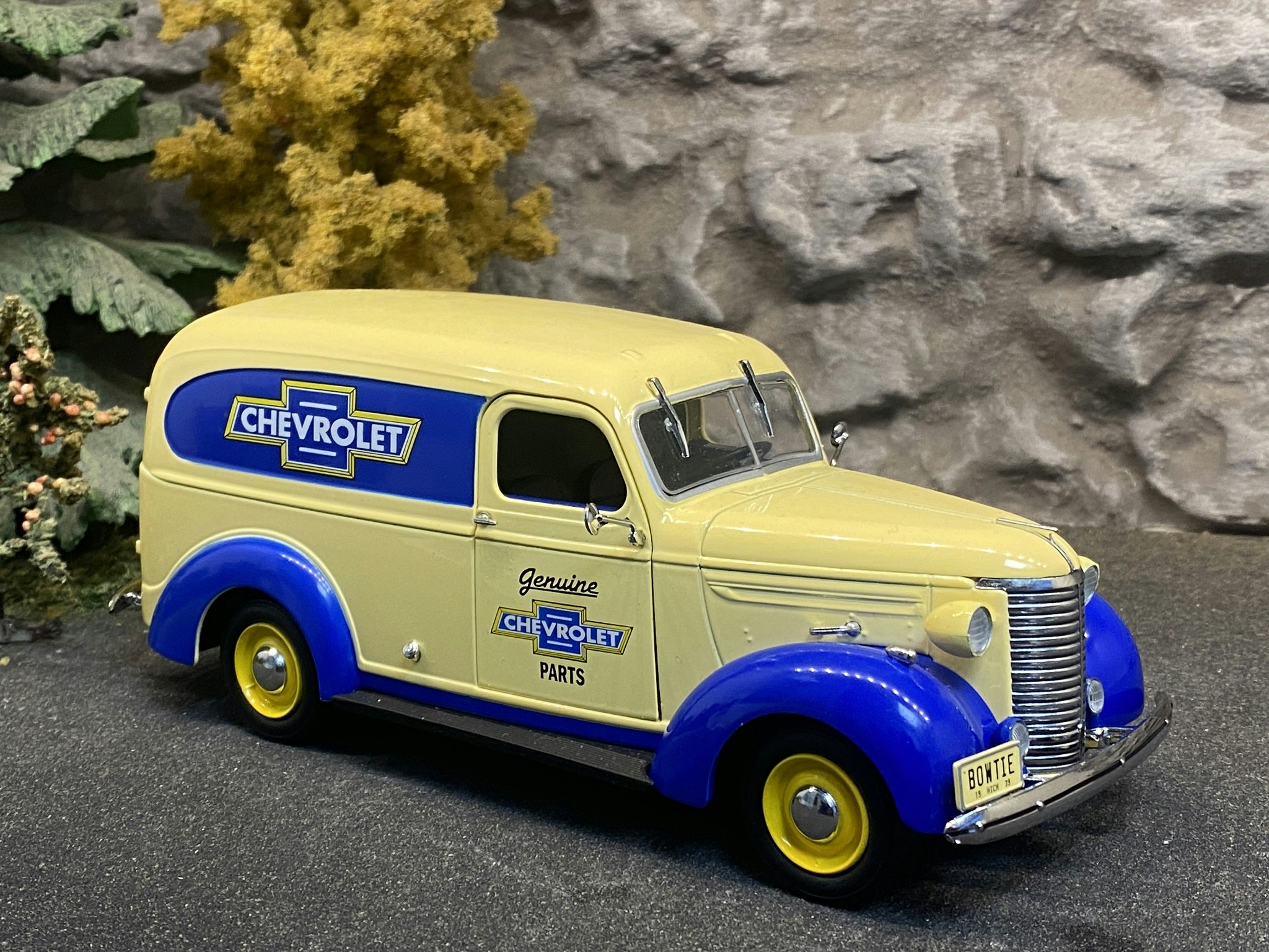 Skala 1/24 Chevrolet Panel Truck 39' "Chevrolet" fr Greenlight "Running on empty"