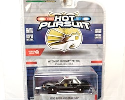 Skala 1/64 Ford Mustang SSP 90' Wyoming "Hot Pursuit" från Greenlight