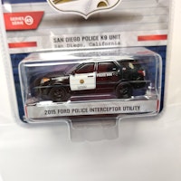Skala 1/64 Ford Police Interceptor Utility 15' San Diego "Hot Pursuit" från Greenlight
