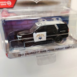 Skala 1/64 Chevrolet Tahoe Police Pursuit Vehicle 21' Californa "Hot Pursuit" från Greenlight