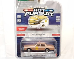 Skala 1/64 Chevrolet Caprice 87' Iowa "Hot Pursuit" från Greenlight