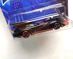 Skala 1/64 Hot Wheels DC, Batmobile, BATMAN "The Brave And The Bold"