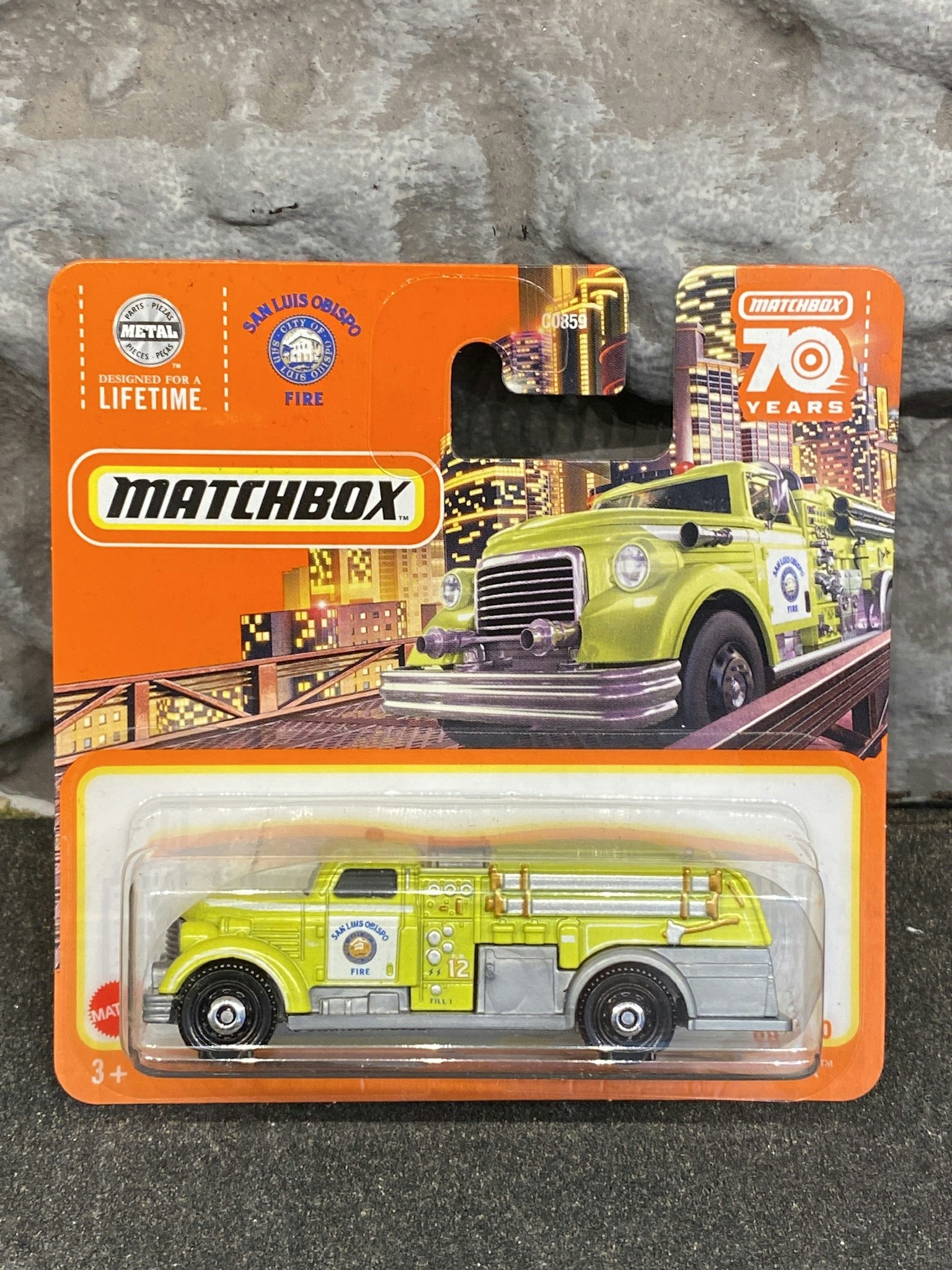 Skala 1/64 Matchbox -  MBX Fire Dasher, Yellow