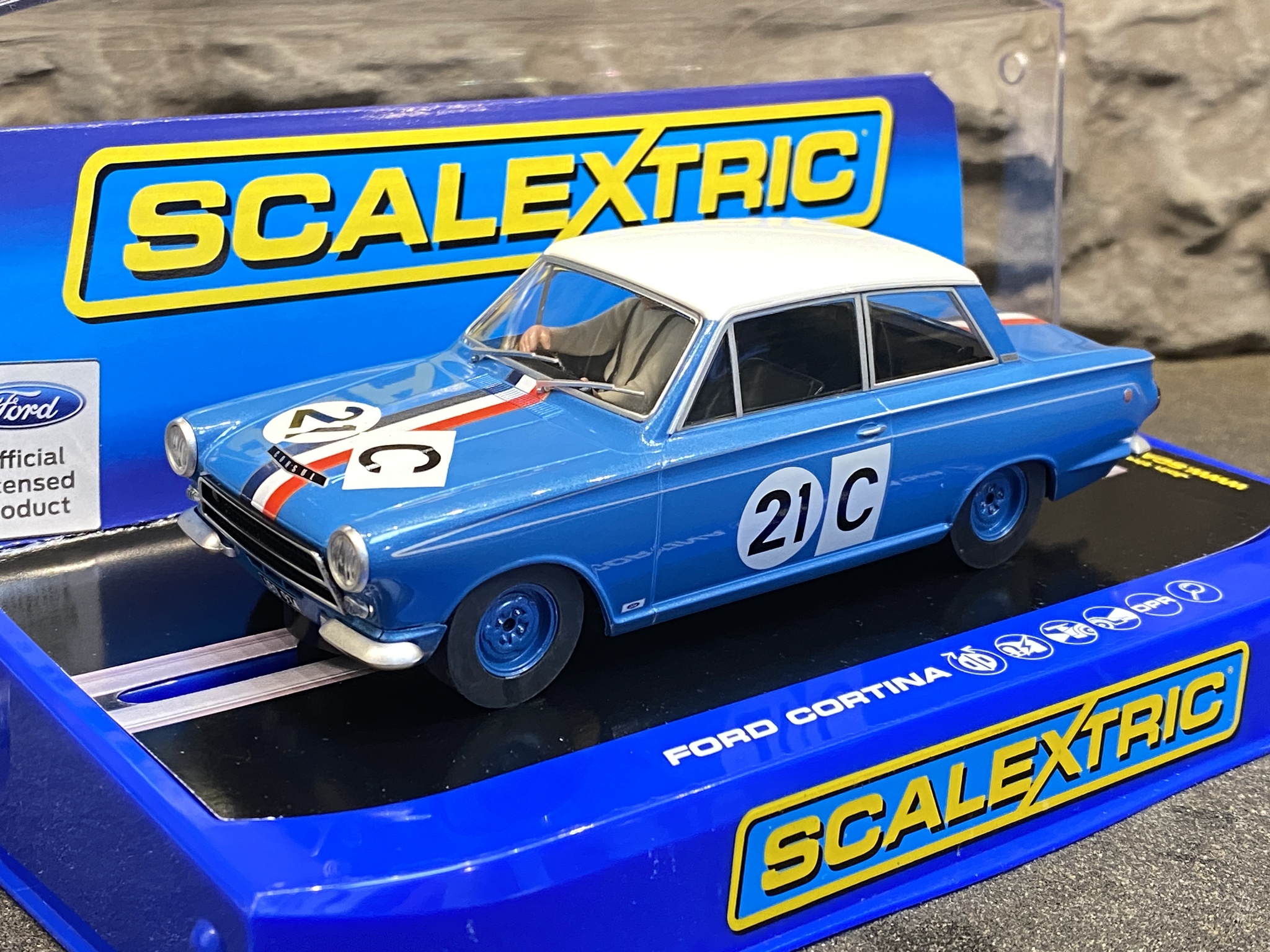 Skala 1/32 Analog Slotcar - Ford Cortina, Blue w white roof fr Scalextric
