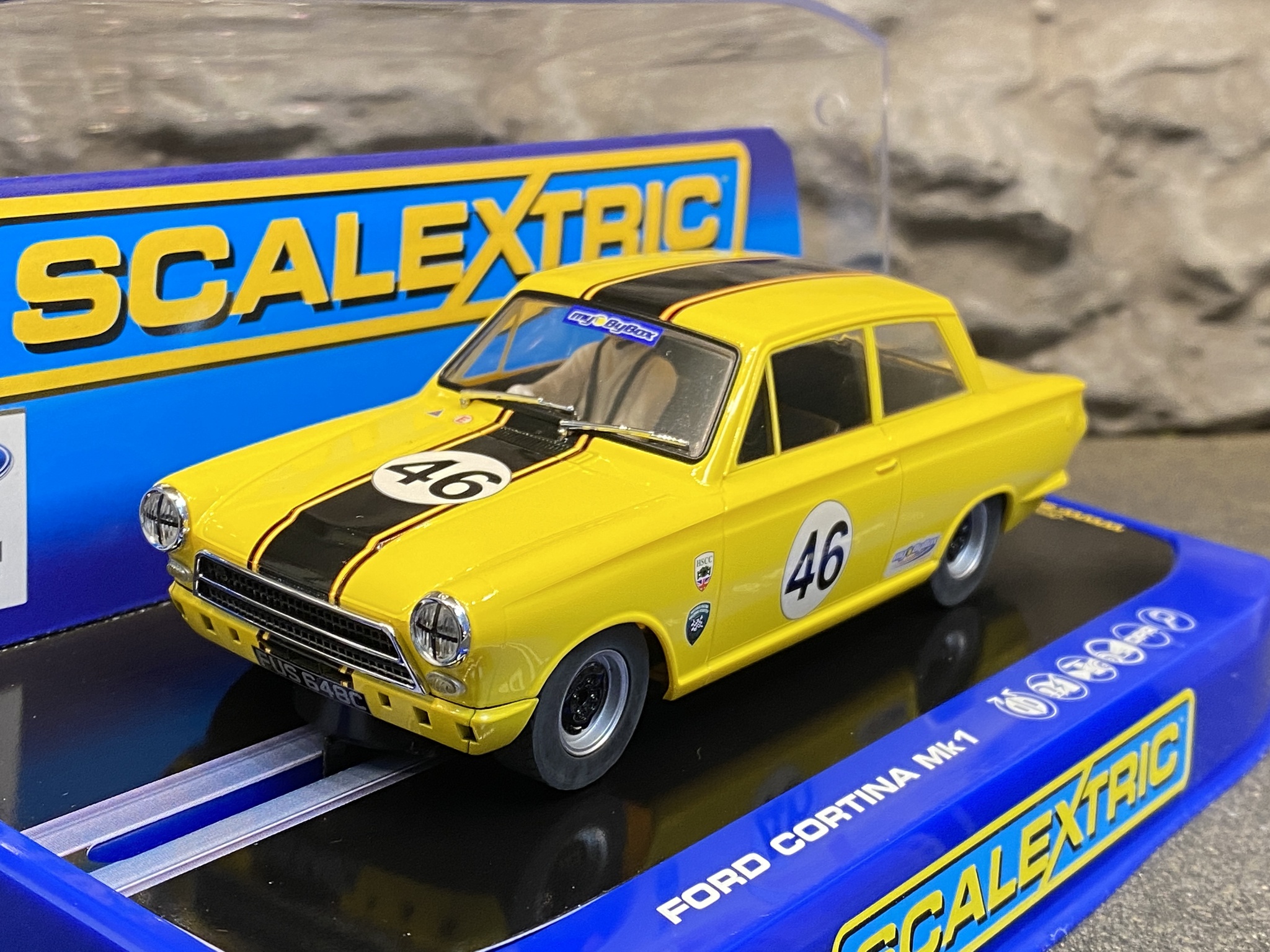 Skala 1/32 Analog Slotcar - Ford Cortina Mk 1, yellow fr Scalextric