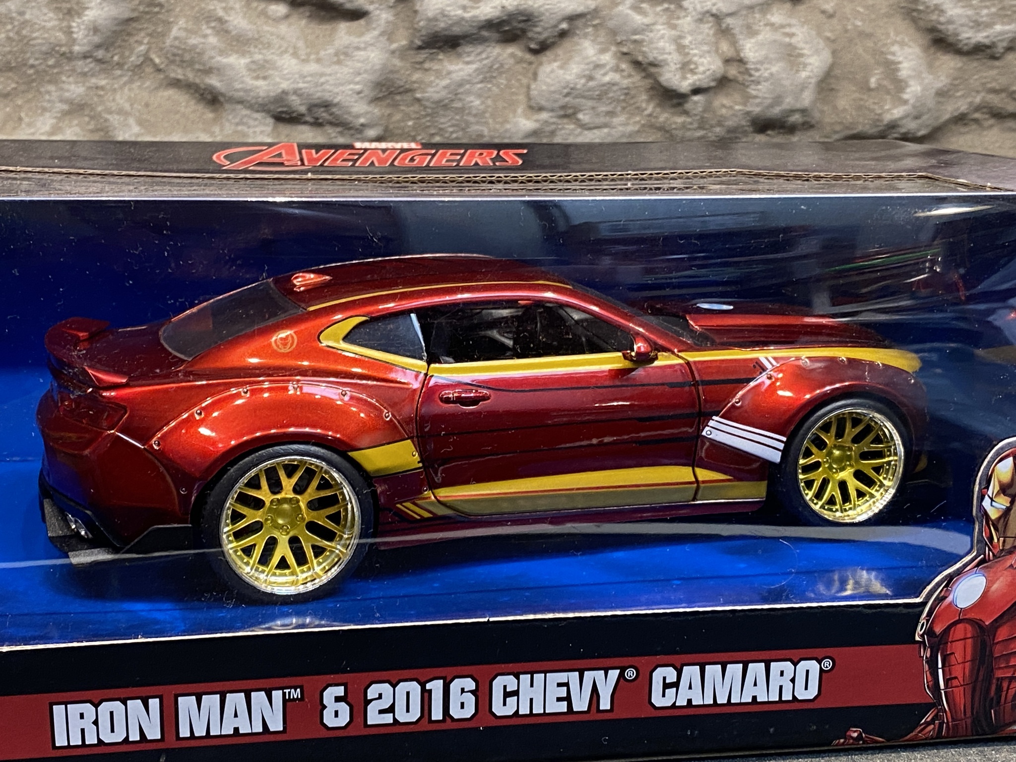 Skala 1/24: Avengers: Chevy Camaro 16', Iron Man fr Jada