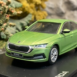 Skala 1/43 Škoda Octavia IV Combi 2020' Zelená Májová Metaliza, fr Abrex