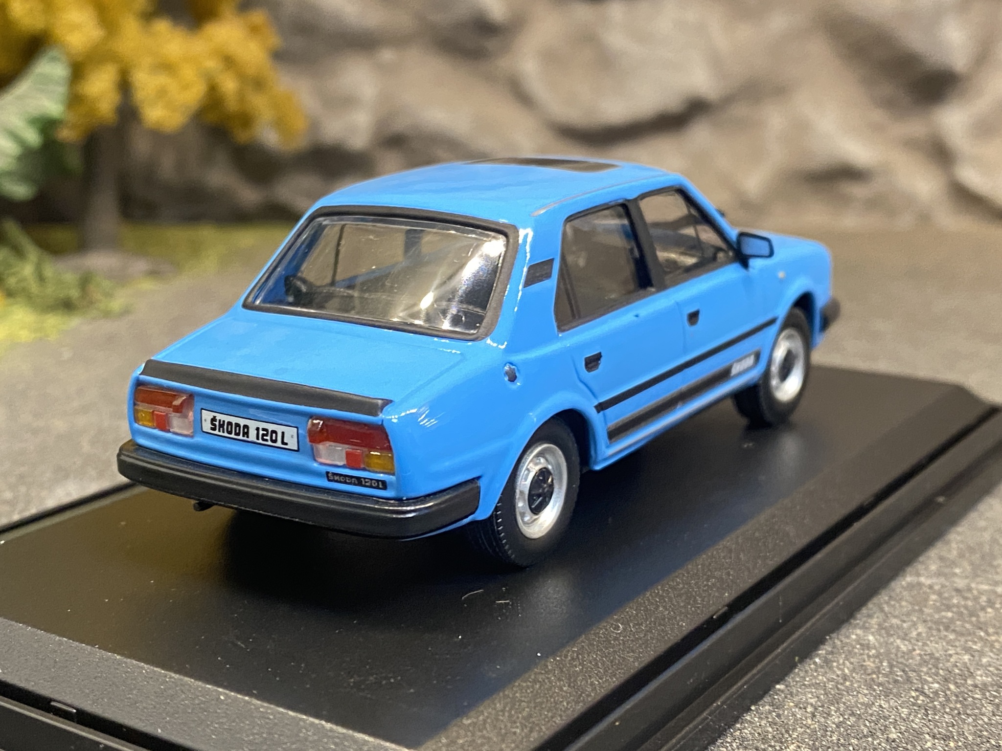 Skala 1/43 Škoda 120L, 1984', Modrá Blankytná fr Abrex