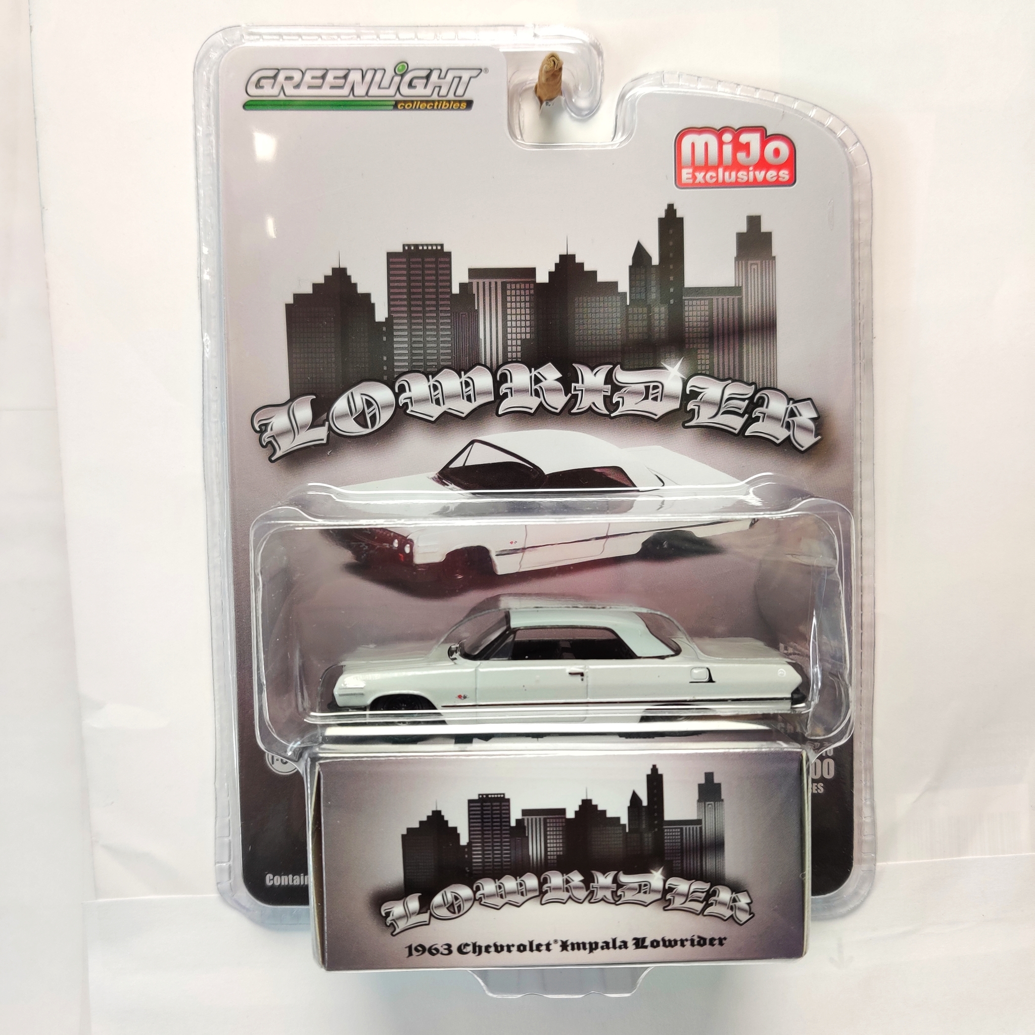 Skala 1/64 Chevrolet Impala Lowrider 63' "LowRider" fr Greenlight Mijo Excl.