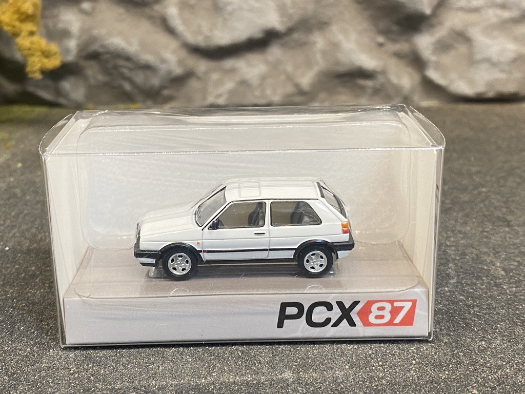 Skala 1/87 - Volkswagen Golf II GTI, Vit fr PCX87