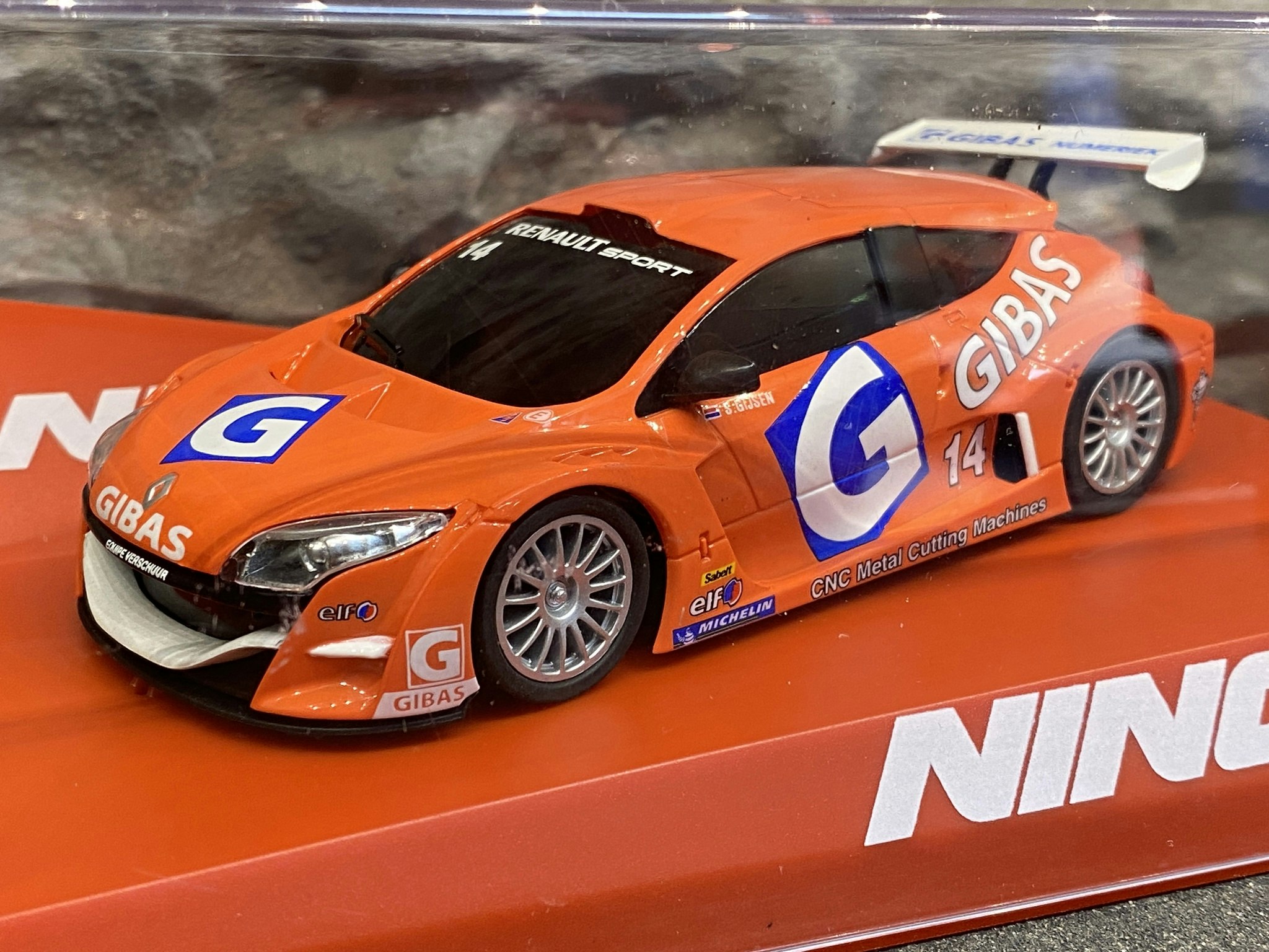 Skala 1/32 Analog Bil till Bilbana:  Renault Megane Thropy 09' Gibas Curcuit fr NINCO