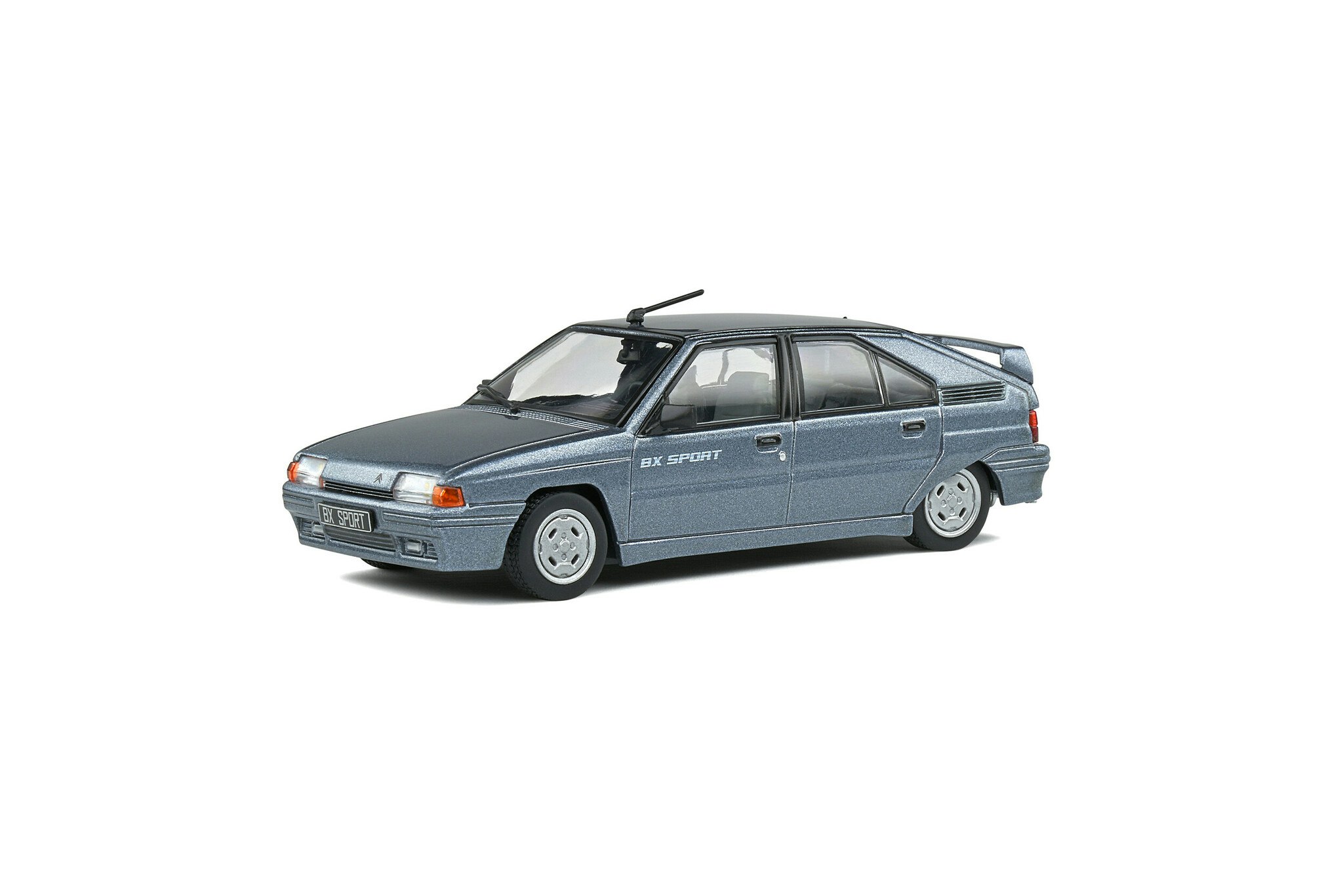 Skala 1/43 Citroën BX Sport – Metallic Pearl Grey – 1985 fr Solido