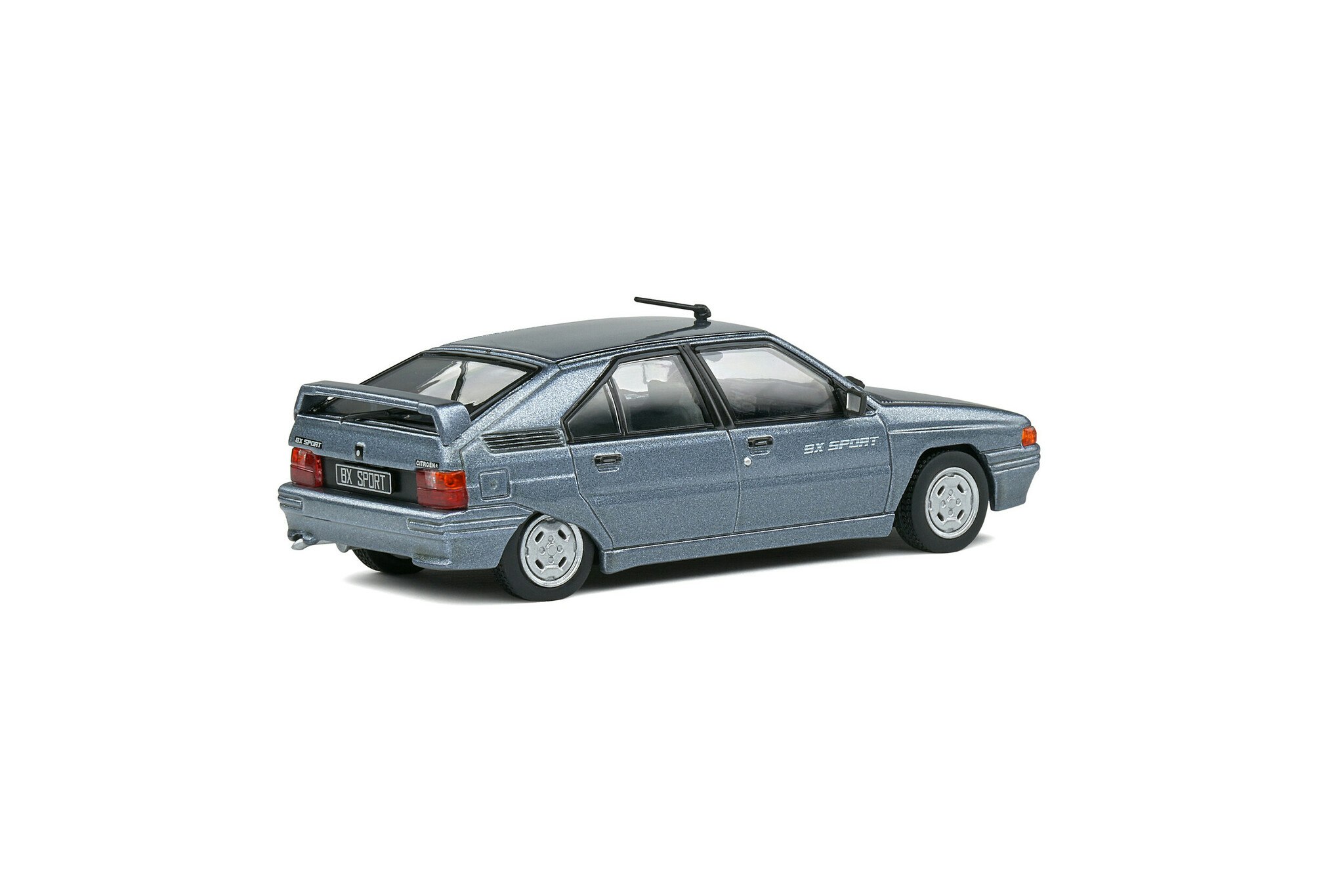 Skala 1/43 Citroën BX Sport – Metallic Pearl Grey – 1985 fr Solido