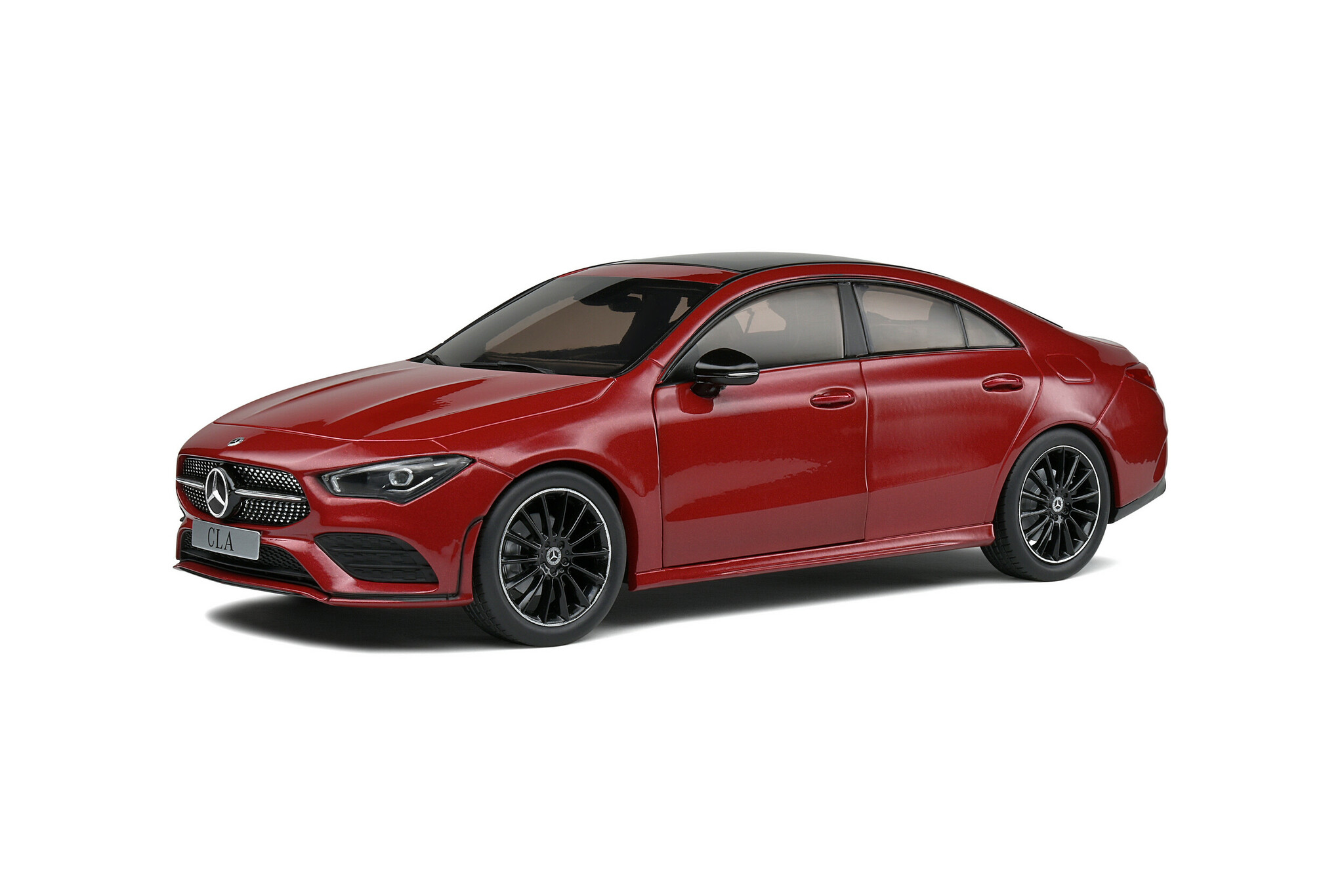 Skala 1/18 Mercedes-Benz CLA C118 Coupe AMG Line, Rouge Patagonie 19' fr SOLIDO