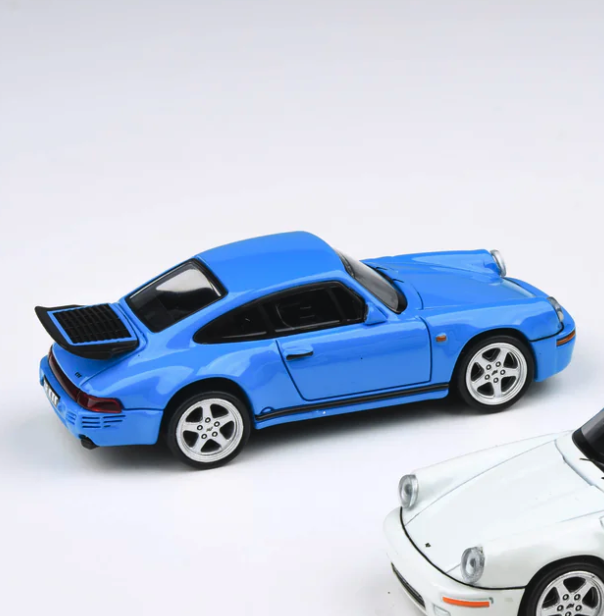 Skala 1/64 1987 RUF CTR (Porsche 911) Racing Blue, LHD fr Para 64