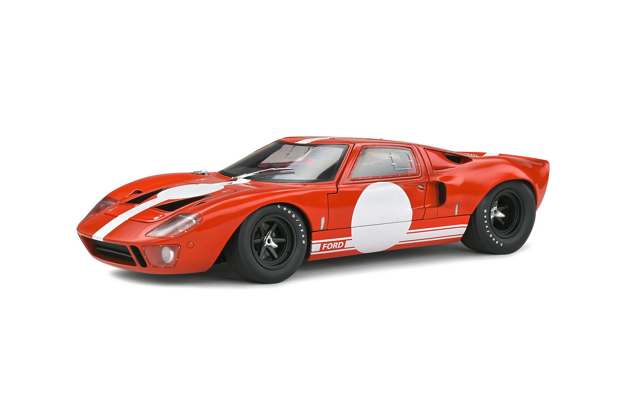 Skala 1/18 Ford GT40 Mk.1 – Red Racing – 1968 fr. SOLIDO