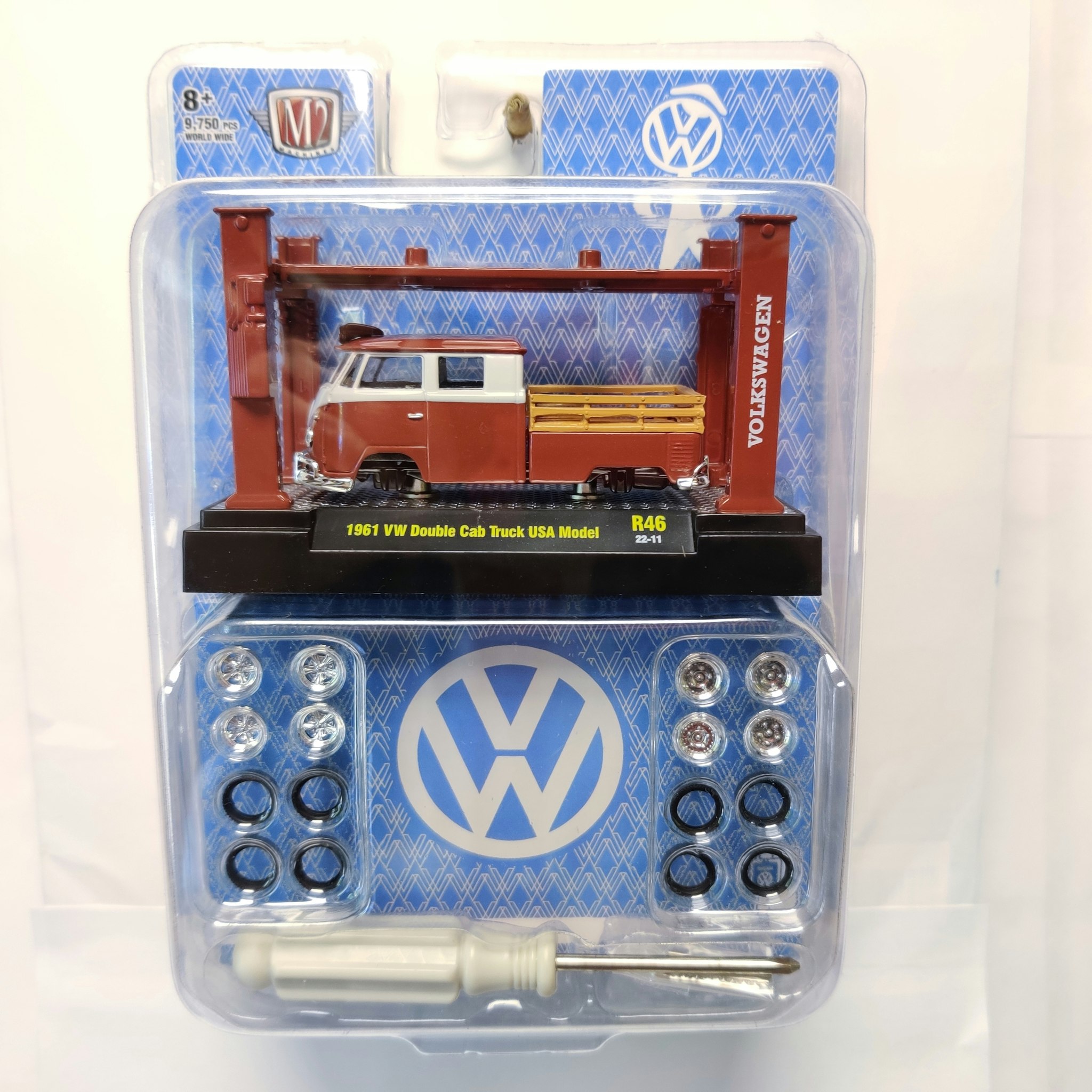 Skala 1/64 Fyrpelarlyft Volkswagen T1 Double Cab USA Model 61' fr M2