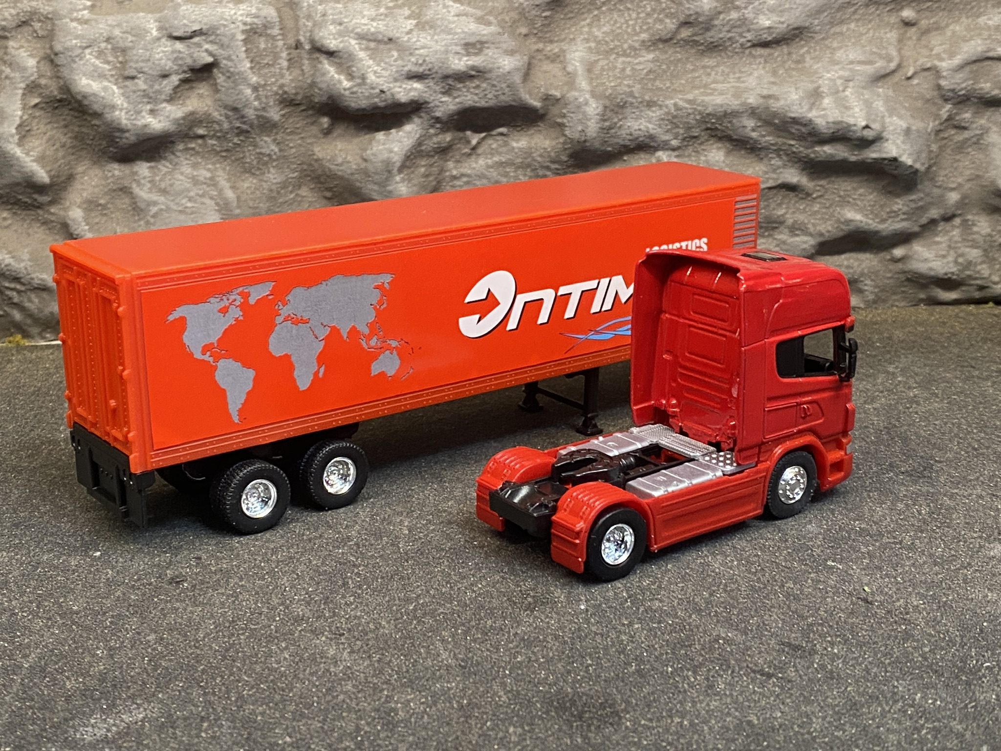 Skala 1/64 - Scania V8 R730 w trailer "Ontime Logistics", red fr Welly