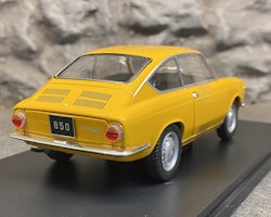 Skala 1/24 Fiat 850 Coupe, Yellow fr WhiteBox