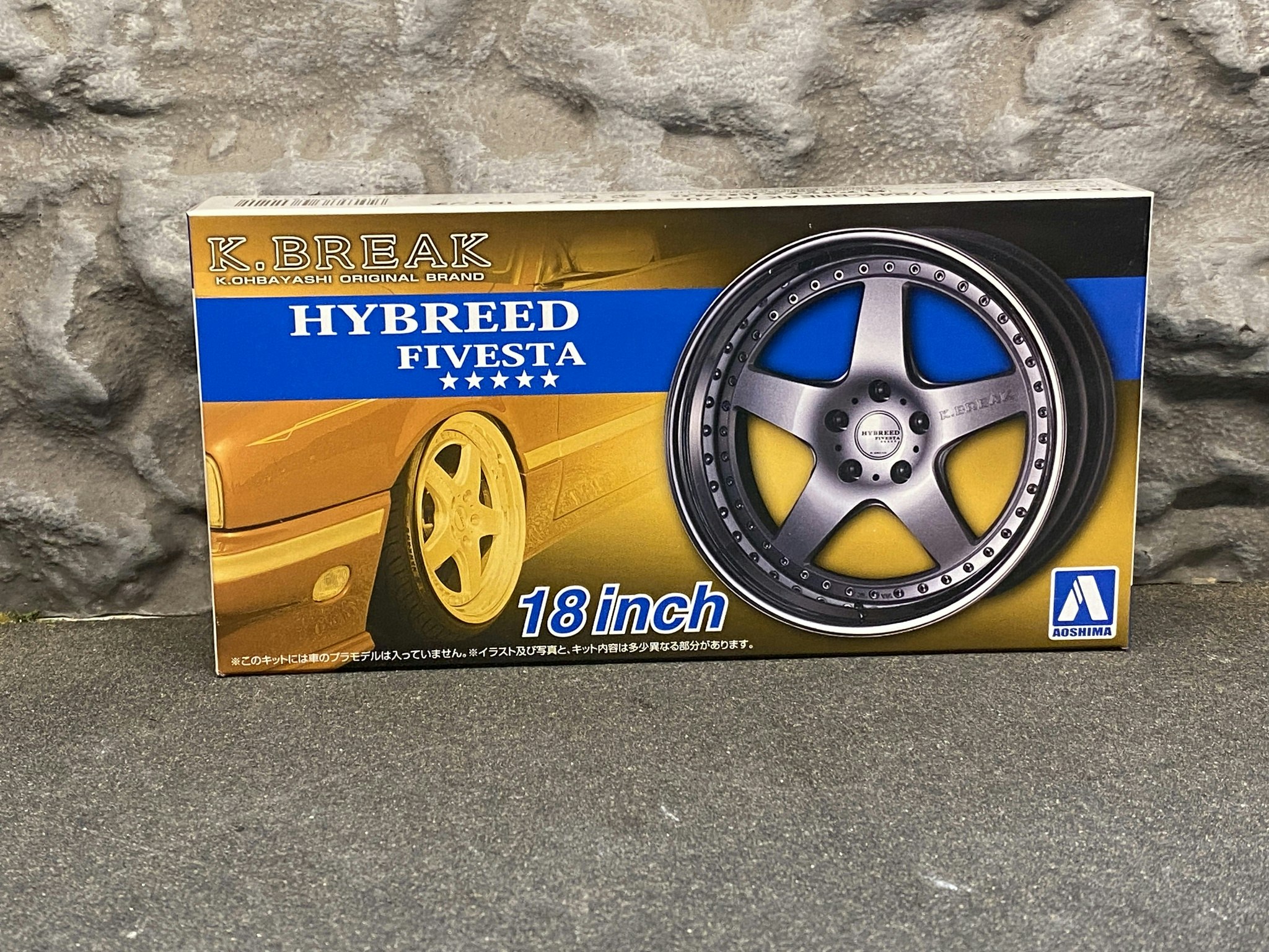 Skala 1/24 Tyres & Rims for plastic models: Hybreed Fivesta 18 inch fr AOSHIMA