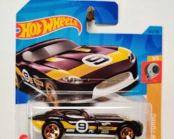 Skala 1/64 Hot Wheels, Fast Felion