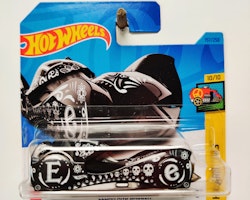 Skala 1/64, Hot Wheels ""HW ART CARS: Cloak And Dagger