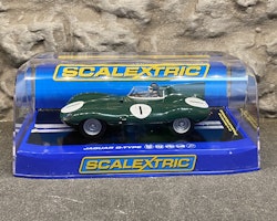 Skala 1/32 Analog Slotcar - Jaguar D-type, Green fr Scalextric