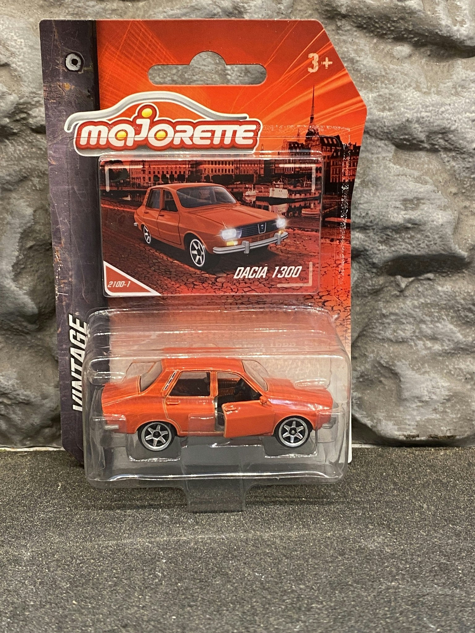 Skala 1/64 Dacia 1300 fr Majorette - Vintage