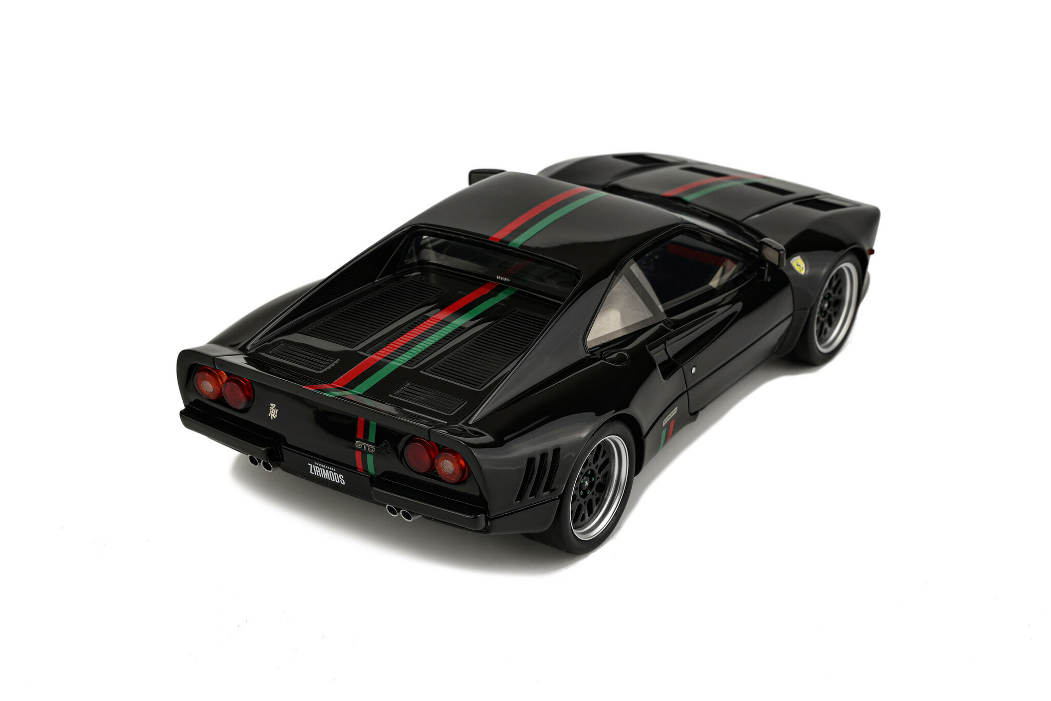 Skala 1/18 Ferrari 288 GTO 1984, Black fr GT Spirit (GT-876)
