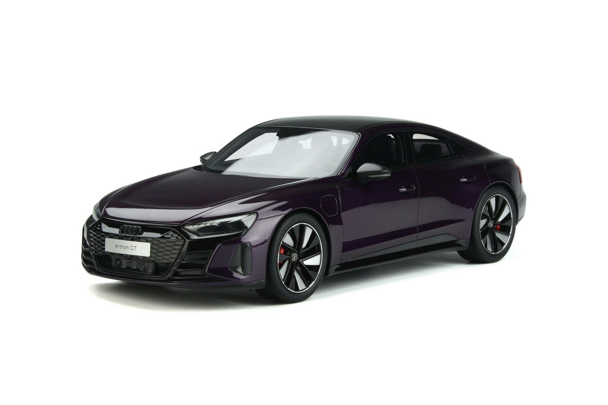 Skala 1/18 Audi RS E-TRON GT, Purple fr GT Spirit (GT-392)