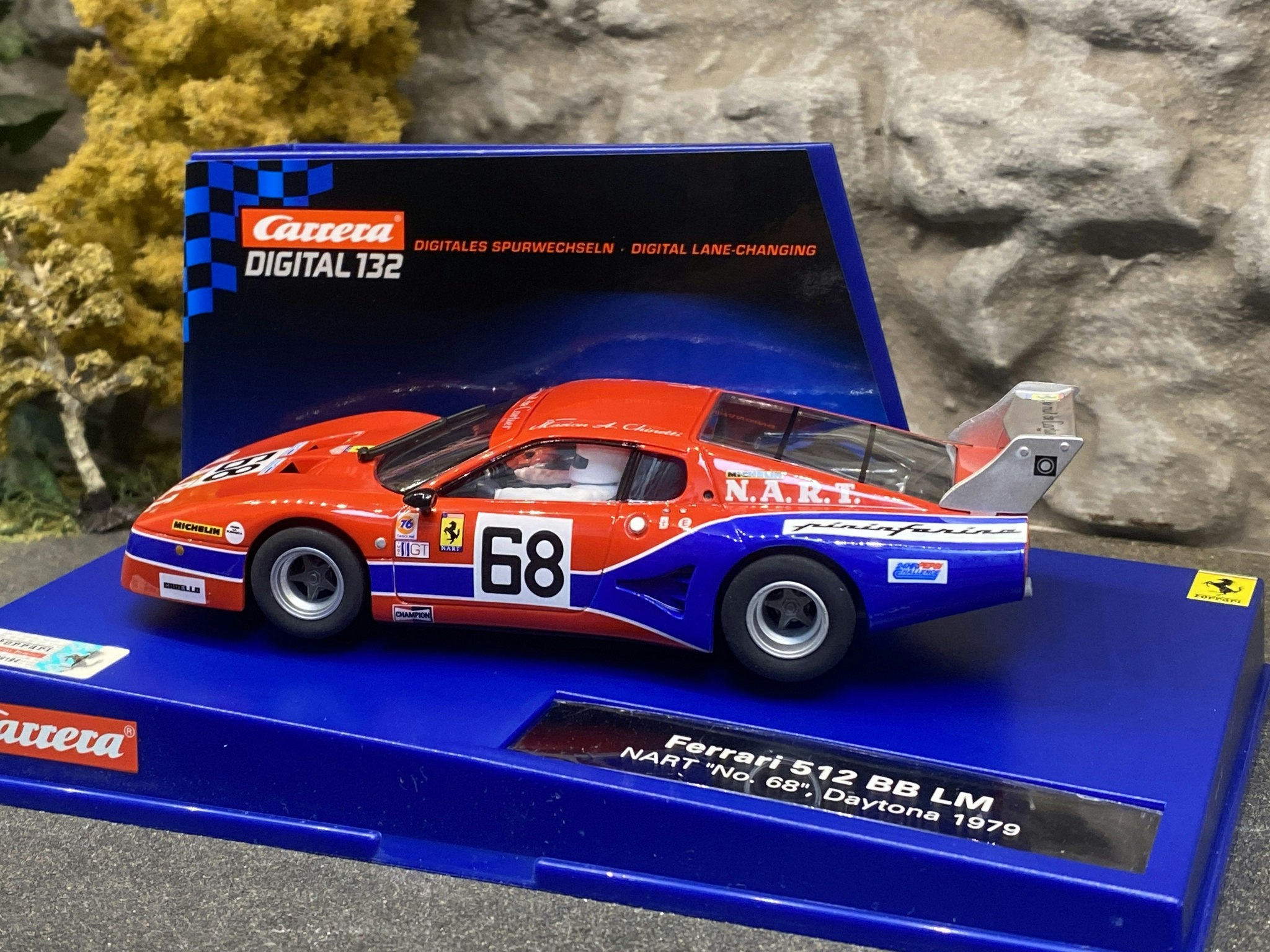 Skala 1/32 Digital/Analog slotcar fr Carrera: Ferrari 512 BB LM NART #68 Daytona 79'