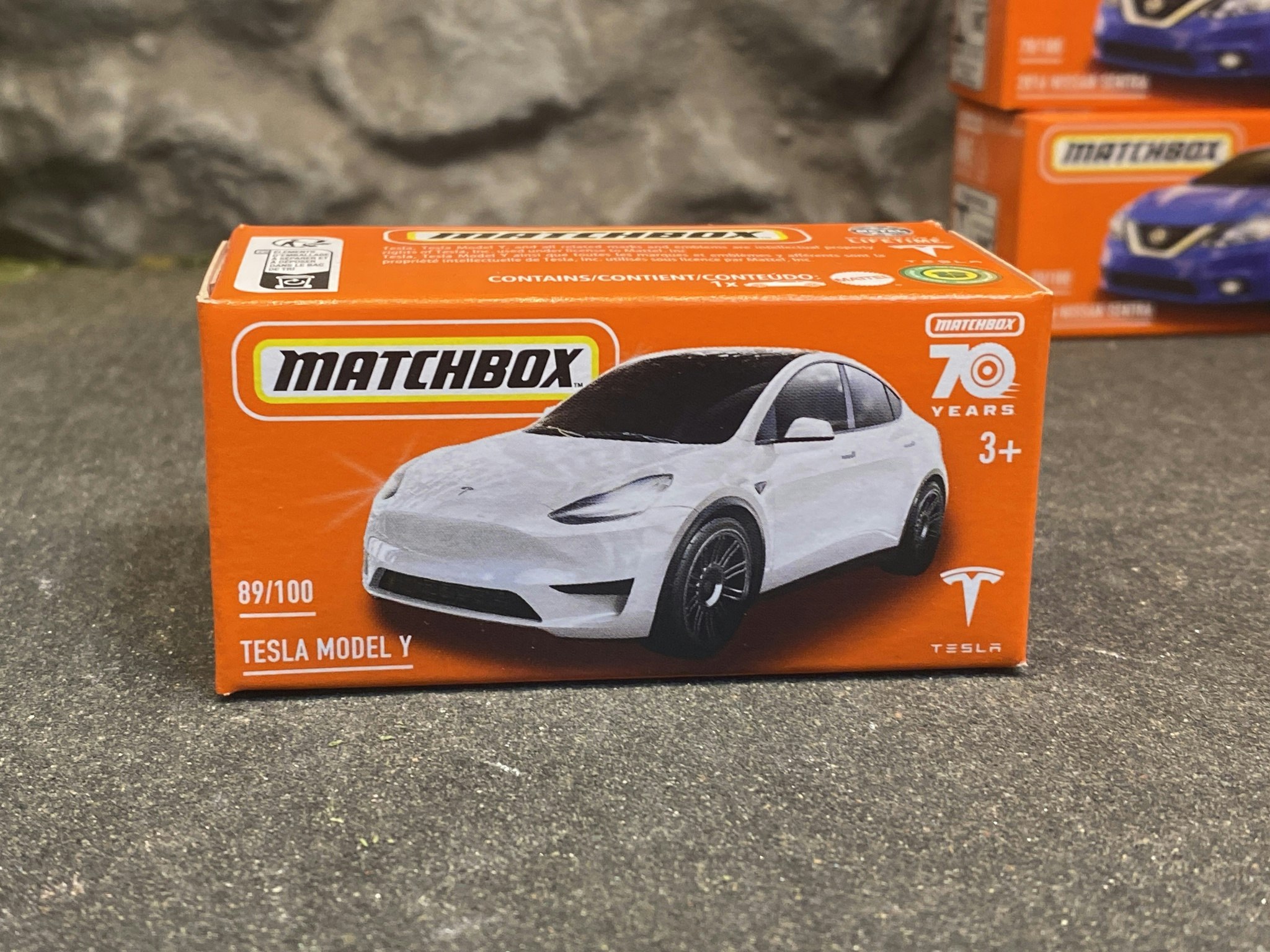 Skala 1/64 Matchbox - Tesla model Y