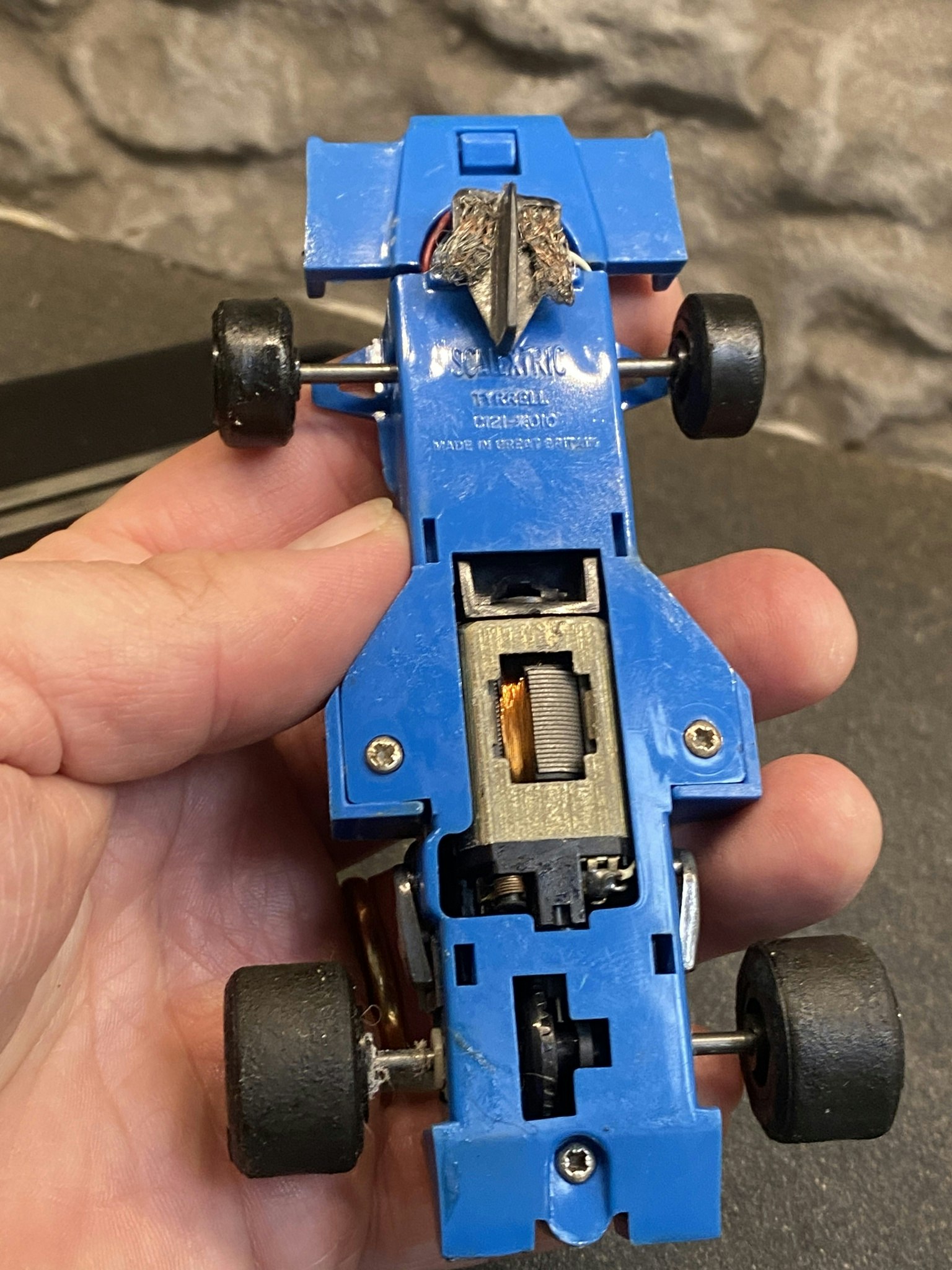 Skala 1/32 Begagnad/Used Analouge slotcar: Tyrell/Ford 75', broken spoiler fr Scalextric