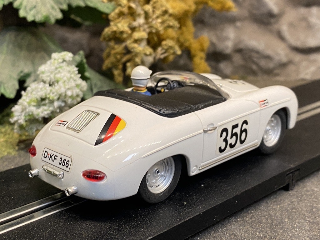 Skala 1/32 Begagnad/Used analogue slotcar: Porsche 356 Speedster, Cream fr Ninco