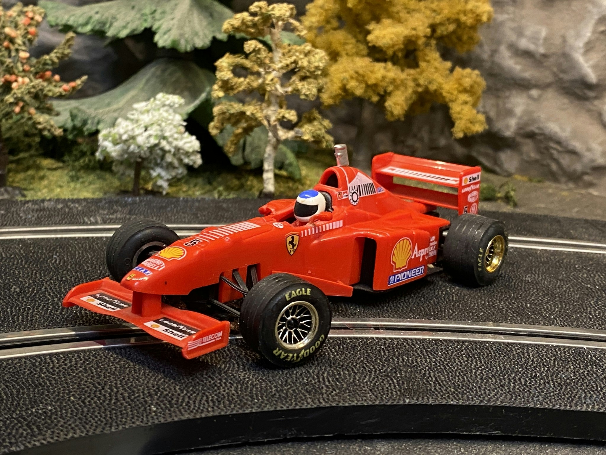 Skala 1/32 Begagnad/Used an. slotcar: Ferrari F310B w steering NC-2 Engine fr Ninco