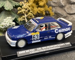 Skala 1/32 Analogue FLY slotcar: BMW M3 E30 24h SPA-FRANCORCHAMPS 1988