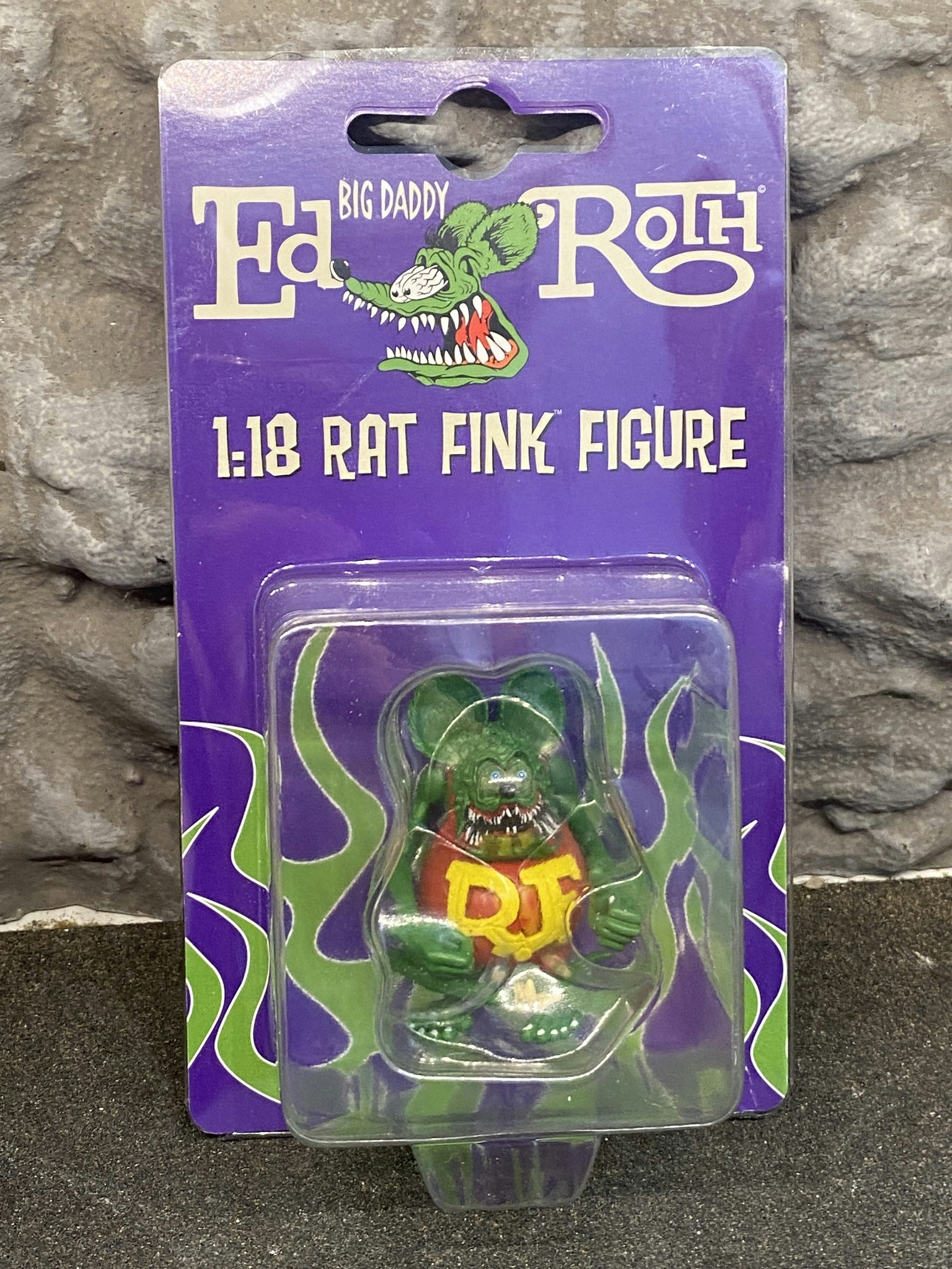Skala 1/18 Rat Fink Figure - Ed "Big Daddy" Roth fr Acme
