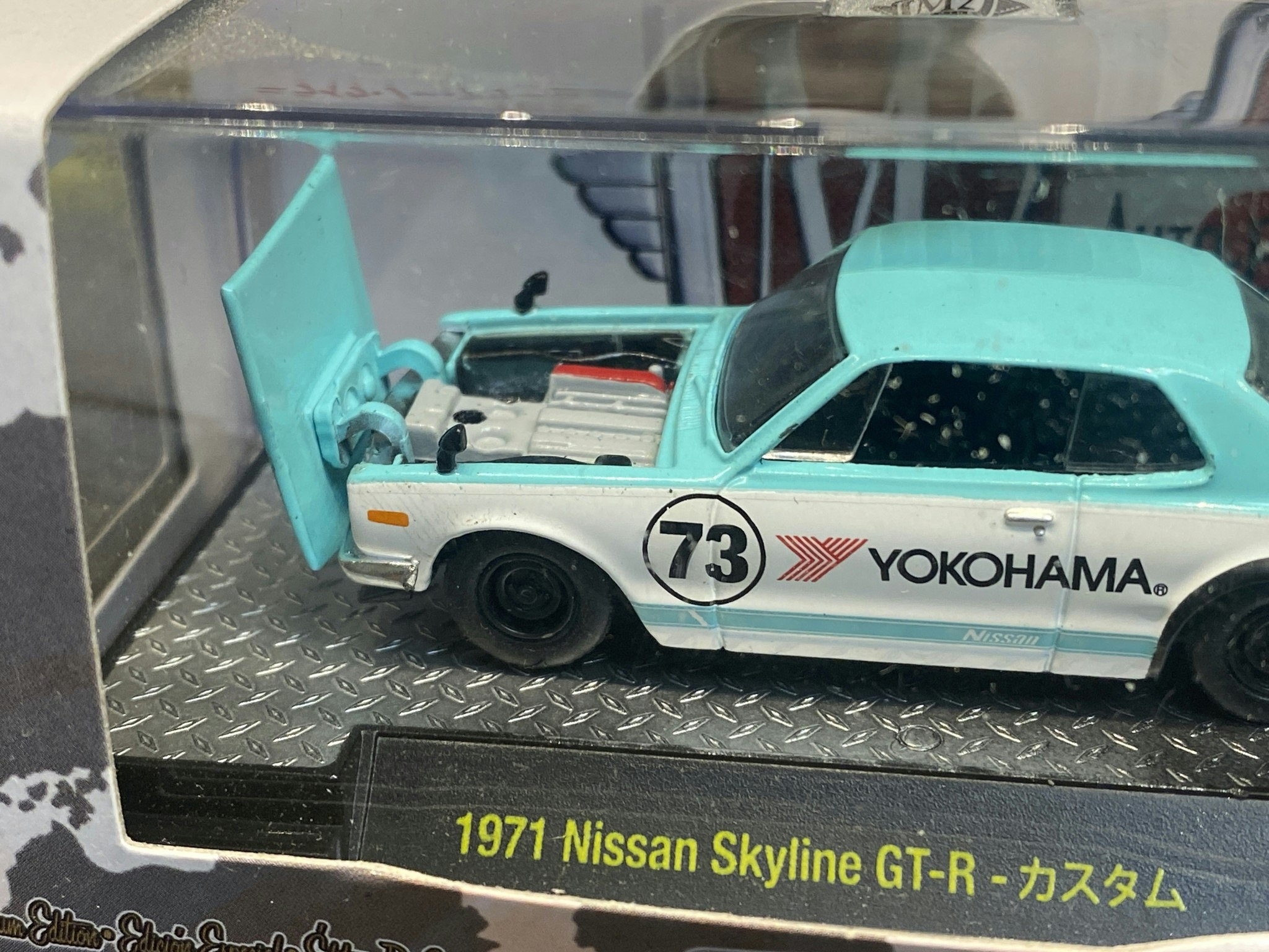 Skala 1/64 Nissan Skyline GT-R 1971' Turquoise/white fr M2 Machines