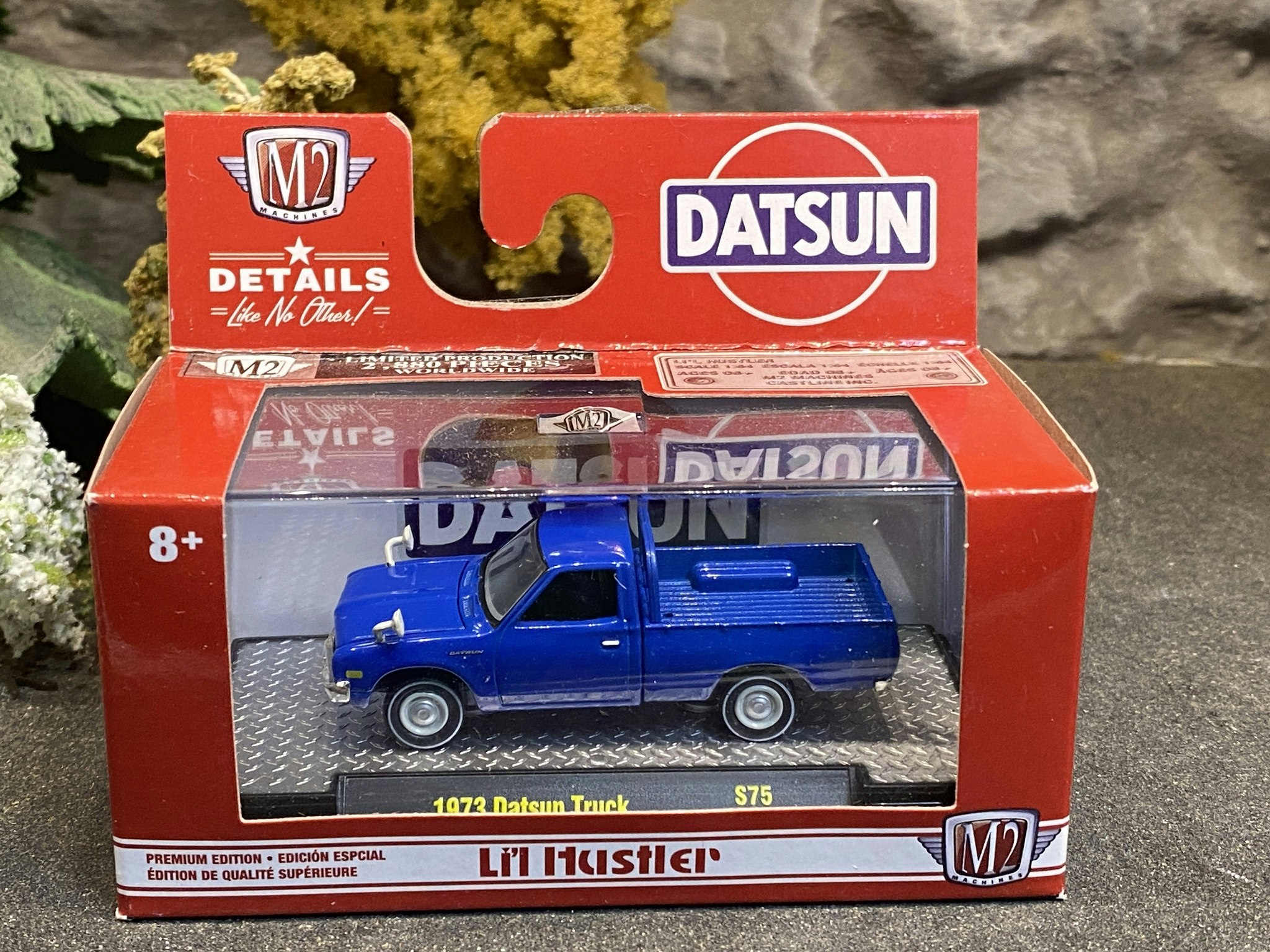 Skala 1/64 Datsun Truck 1973' Blue fr M2 Machines