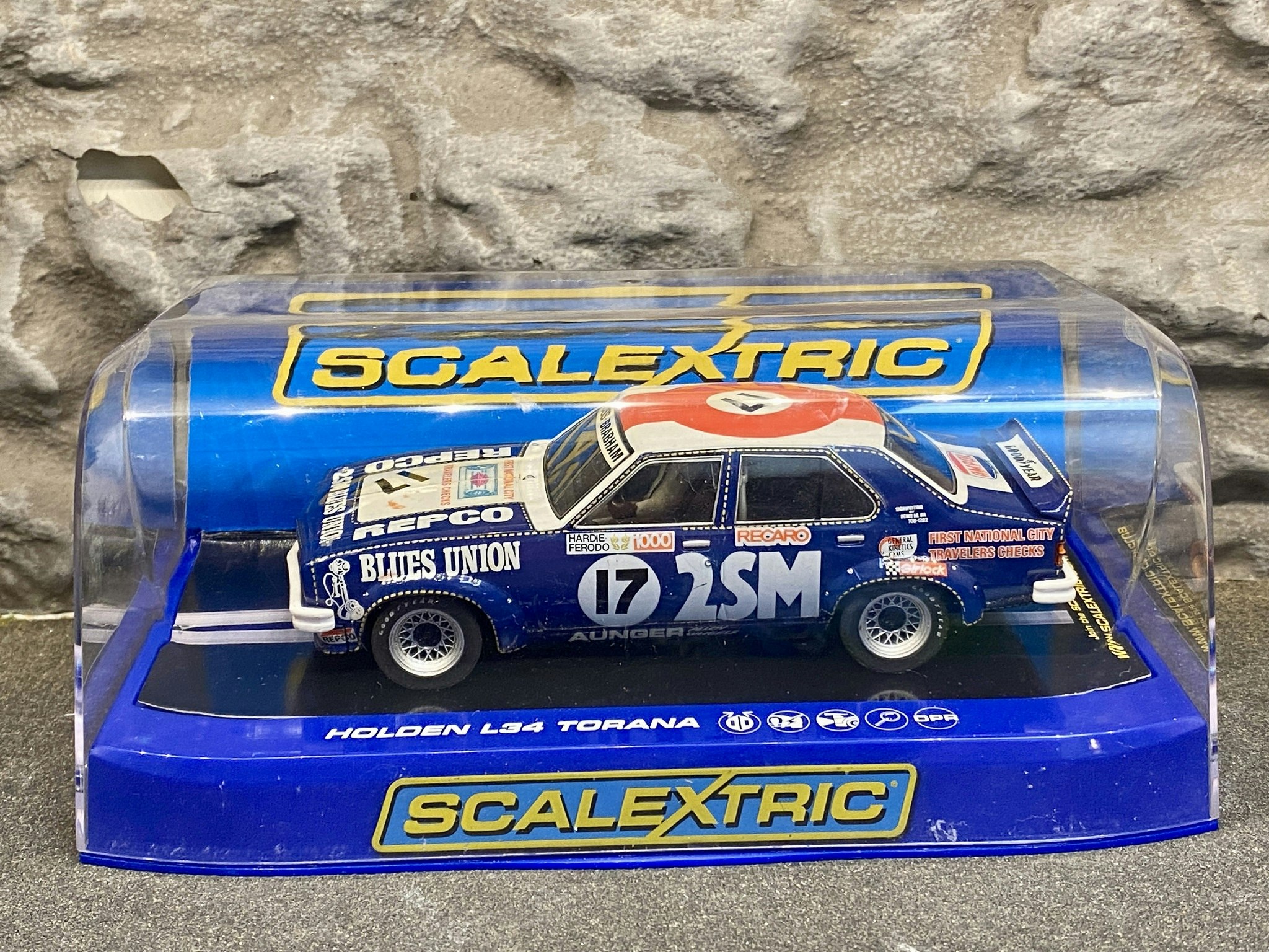 Skala 1/32 Analog Slotcar - Holden L34 Torana, Moss/Brabham fr Scalextric