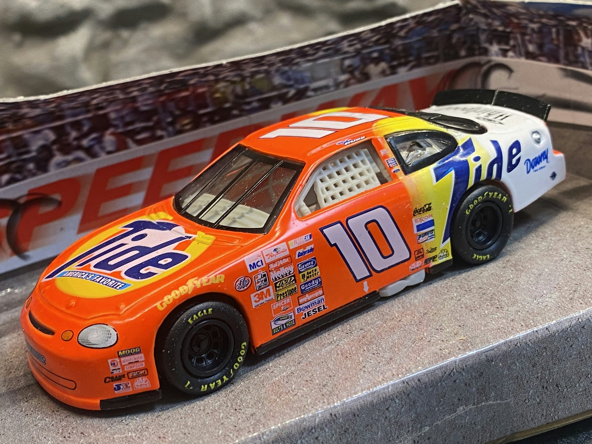 Skala 1/43 Rudd Performance Motor Sports - Ford Taurus "Nascar" fr Hot Wheels