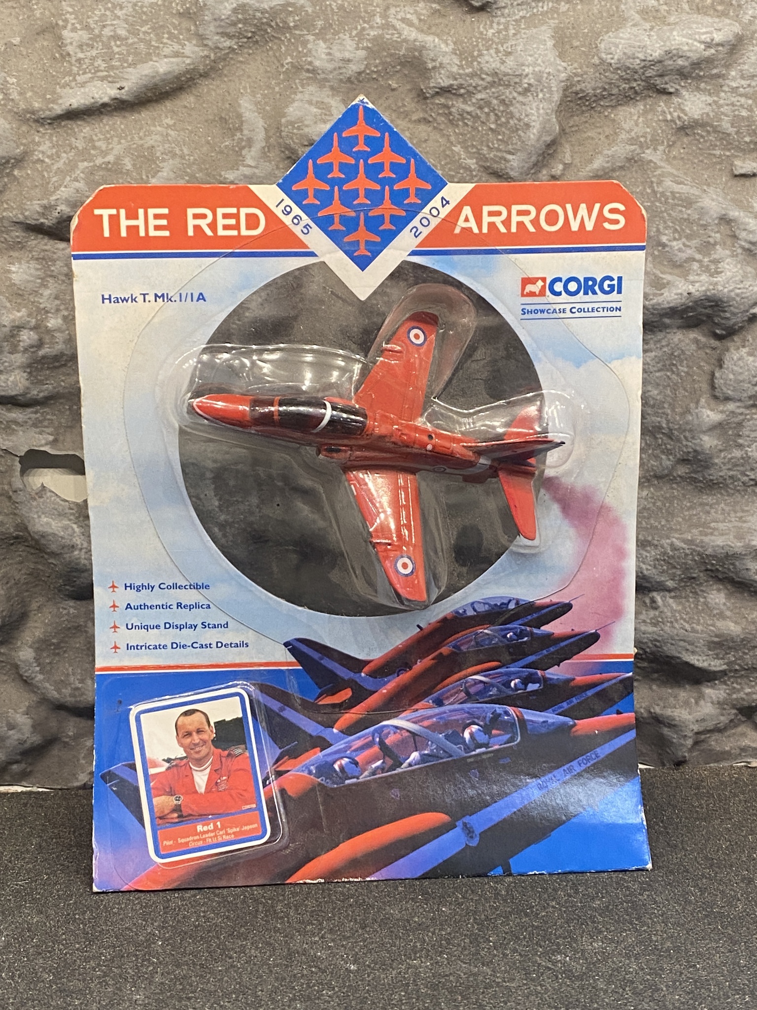 The Red Arrows -Hawk T. Mk 1/1A with Stand (10 cm long) fr Corgi