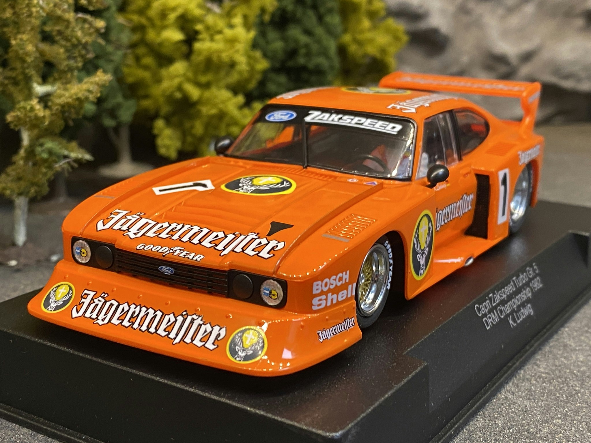 Scale 1/32 An. Slotcar: Ford Capri Zakspeed - Jägermeister 82 #1 fr Sideways Racer