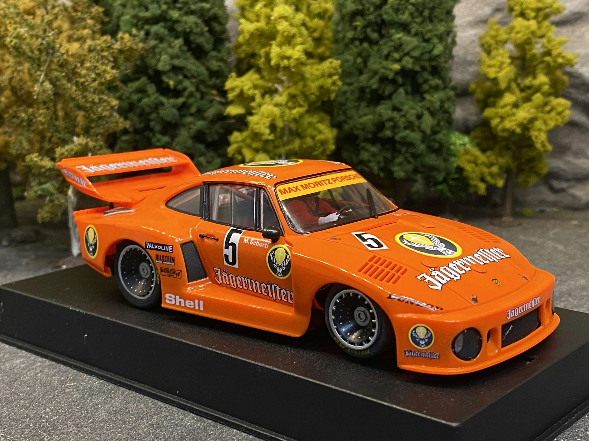 Scale 1/32 An. Slotcar: Porsche 935/77A - Jägermeister 78 #5 fr Sideways Racer