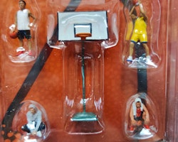 Skala 1/64 Ballers, Ungdomar chillar & lirar lite basket, 2 metal figures - American Diorama