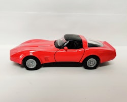 Skala 1/33-35 Chevrolet Corvette Coupe m pullback-motor från Welly