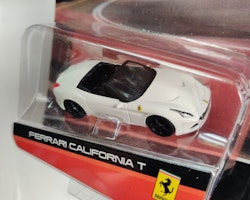 Skala 1/64 Ferrari California T, matt vit/matte white fr Maisto Design