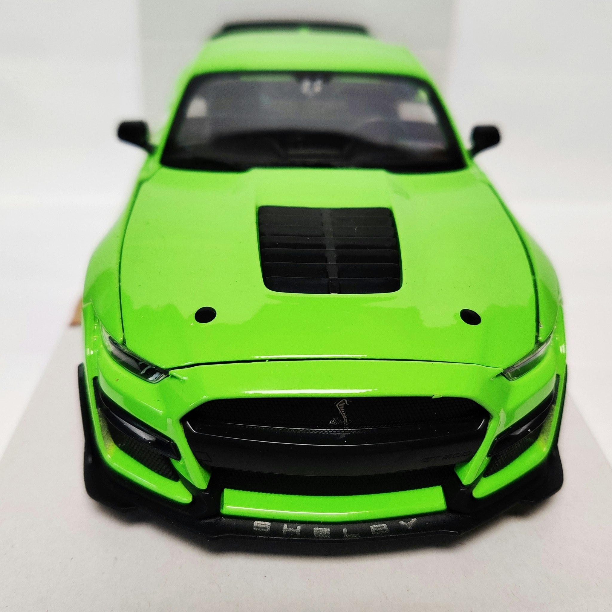 Skala 1/24 Ford Mustang Shelby GT500 2020 fr Maisto