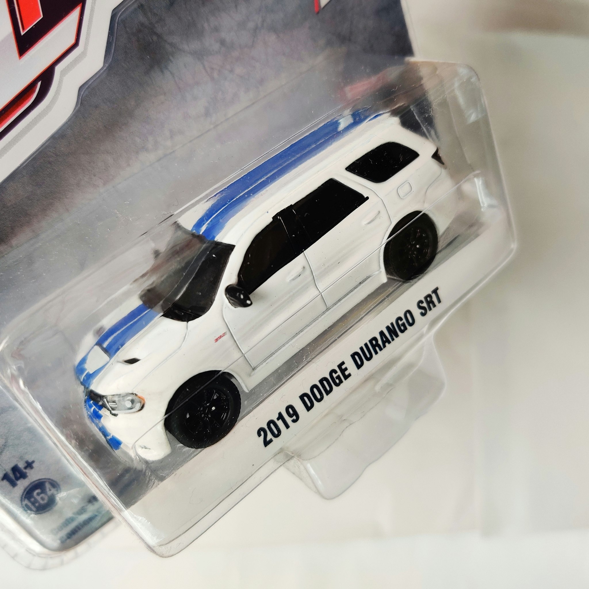 Skala 1/64 Dodge Durango SRT 2019 "GL Muscle" från Greenlight